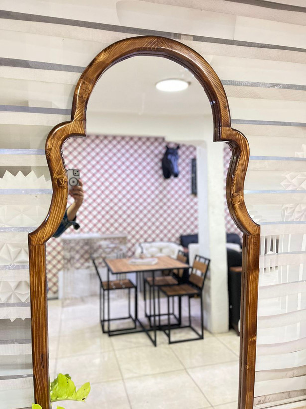 آینه قدی چوبی مدل گشنیز
